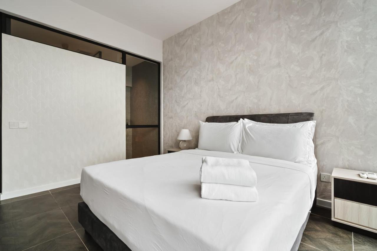 Scarletz Klcc Apartments By Soulasia กัวลาลัมเปอร์ ภายนอก รูปภาพ