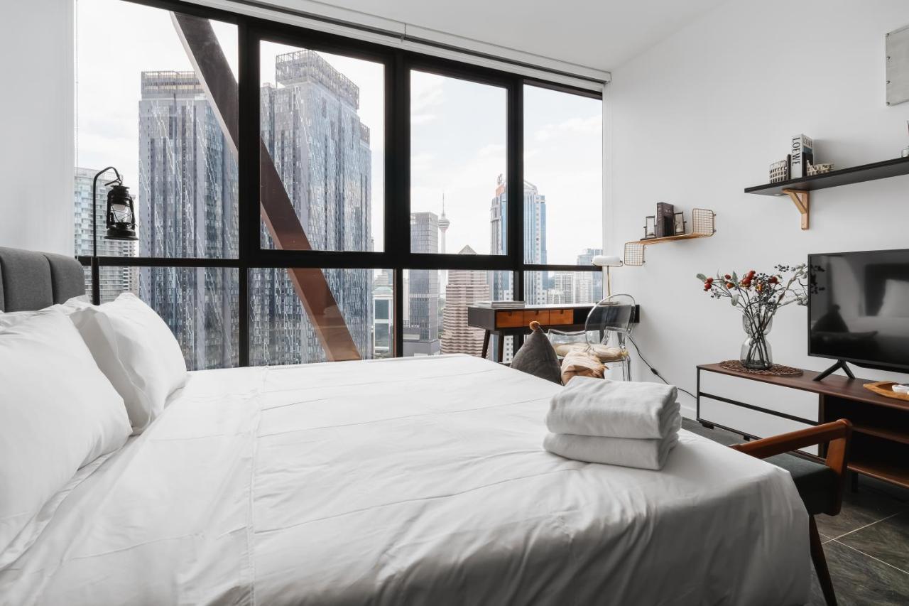 Scarletz Klcc Apartments By Soulasia กัวลาลัมเปอร์ ภายนอก รูปภาพ