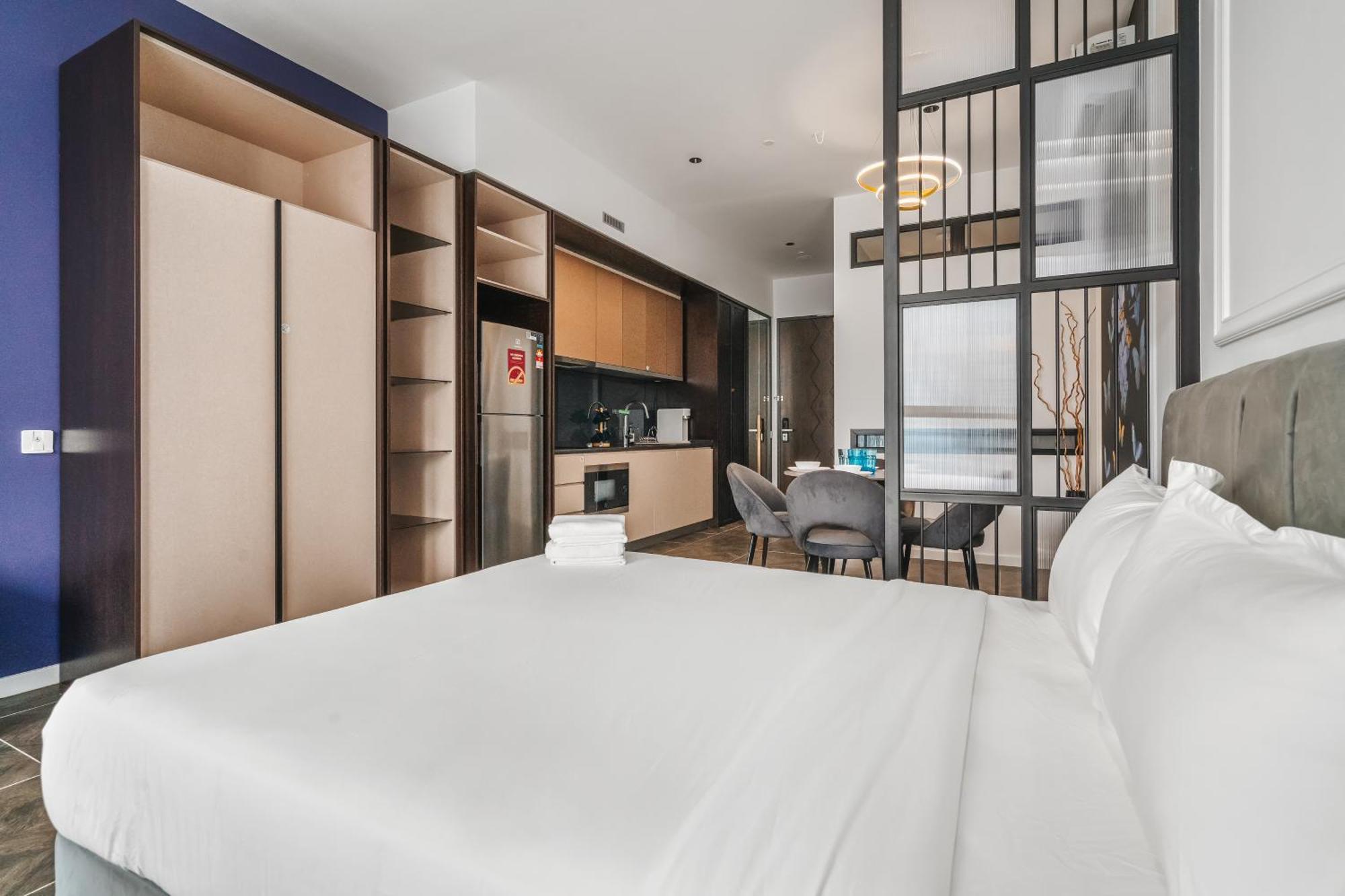 Scarletz Klcc Apartments By Soulasia กัวลาลัมเปอร์ ภายนอก รูปภาพ