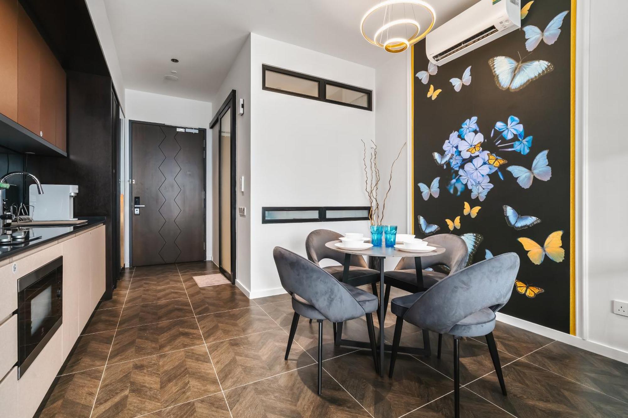 Scarletz Klcc Apartments By Soulasia กัวลาลัมเปอร์ ภายนอก รูปภาพ