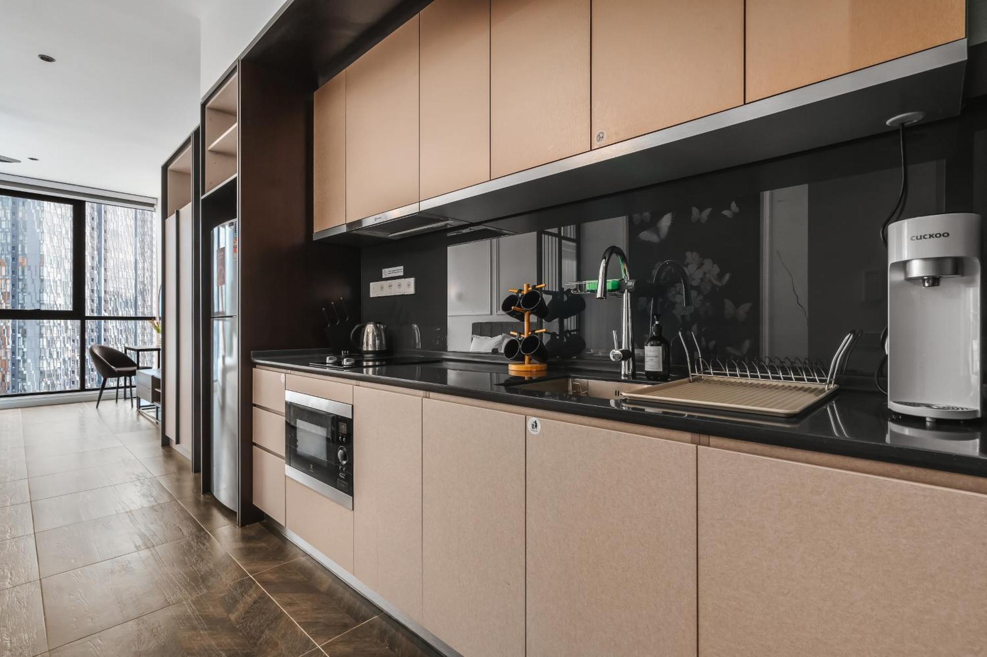 Scarletz Klcc Apartments By Soulasia กัวลาลัมเปอร์ ภายนอก รูปภาพ